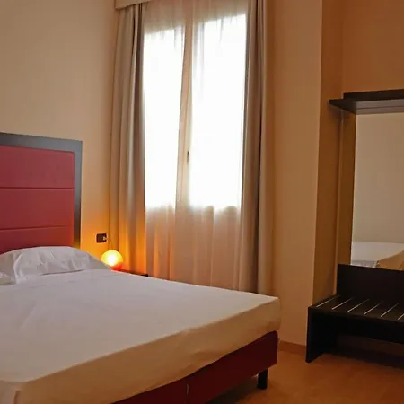 Hotel Galaxy Reggio Emilia
