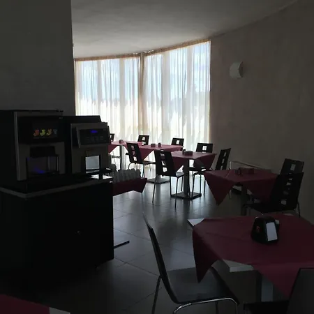 Galaxy Hotel 3*
