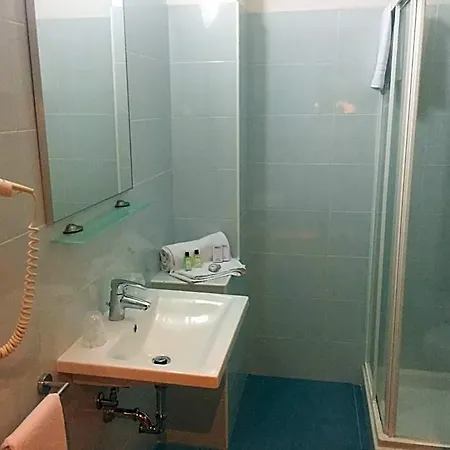 Hotel Galaxy 3*