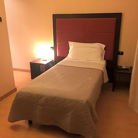 Galaxy Hotel 3*